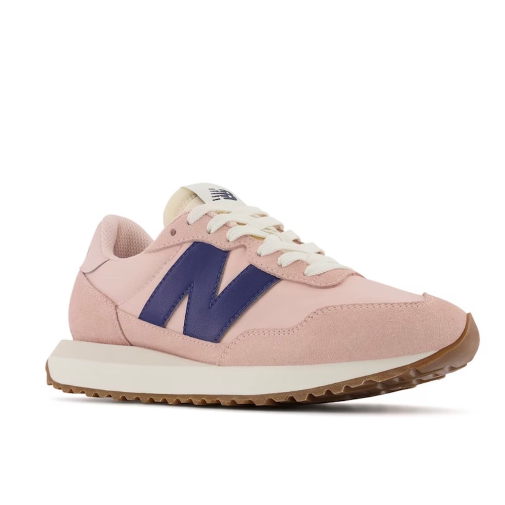 New Balance 237 Sneaker - Women's